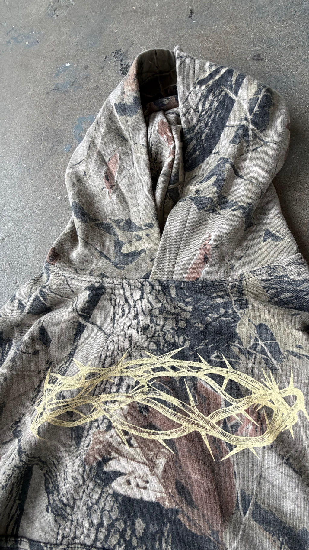 CROWN OF THORNS HOODIE
