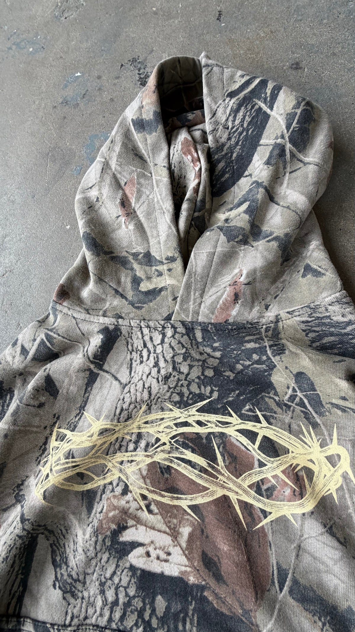 CROWN OF THORNS HOODIE